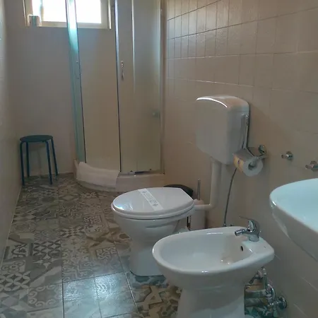 Oda ve Kahvaltı Sicule Katanya